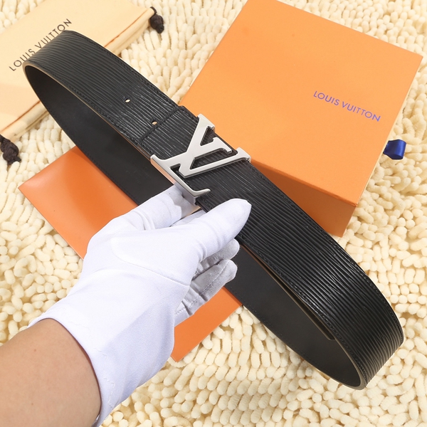 激安ルイヴィトンベルト正面デザイン